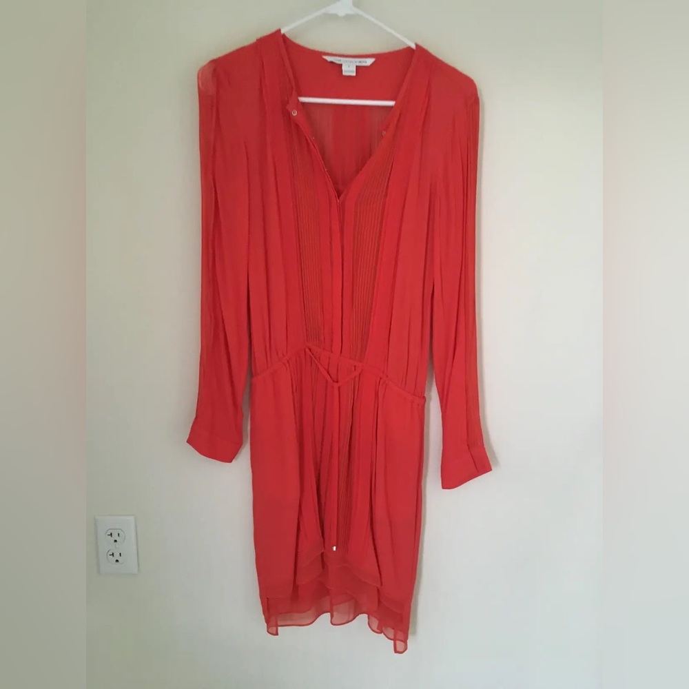 Diane Von Furstenberg Sliced Long Sleeve Round Neck Pleated Shirt Dress Size 2